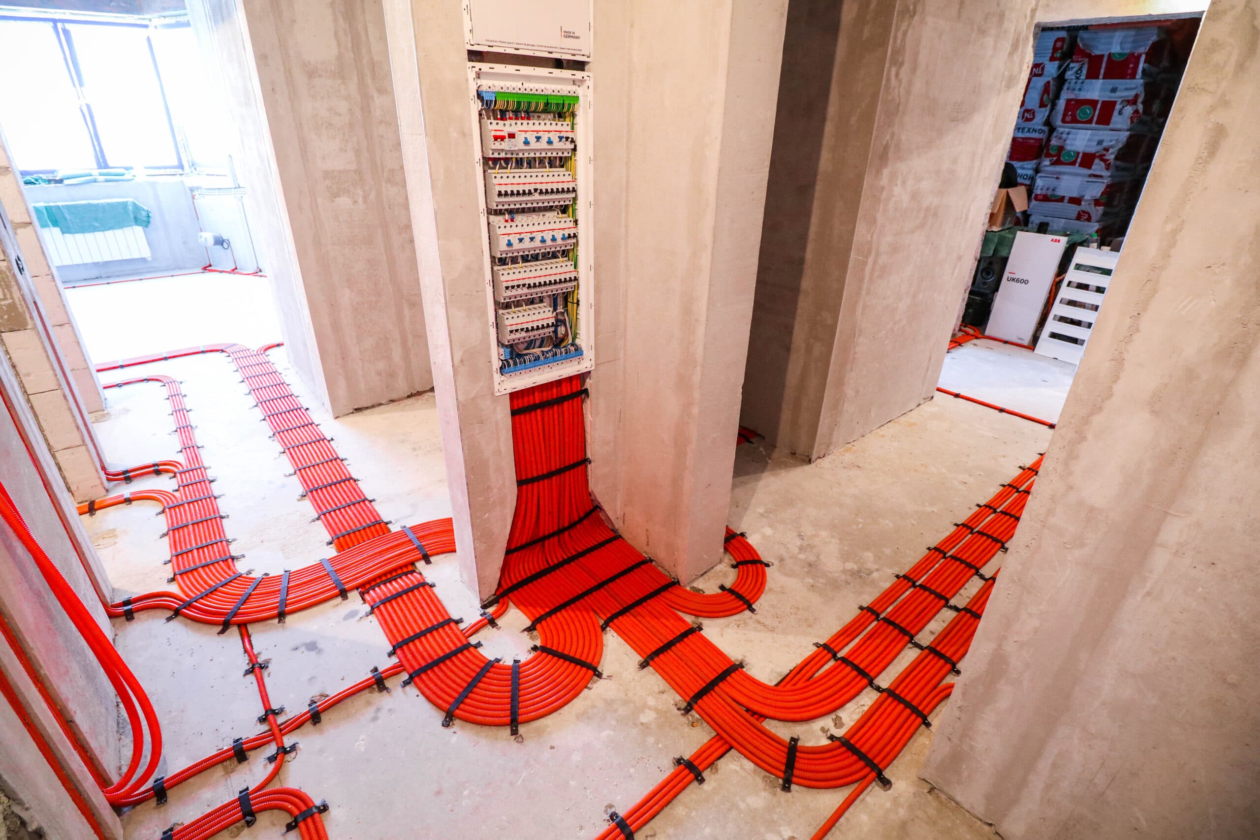 Электромонтаж квартиры в новостройке